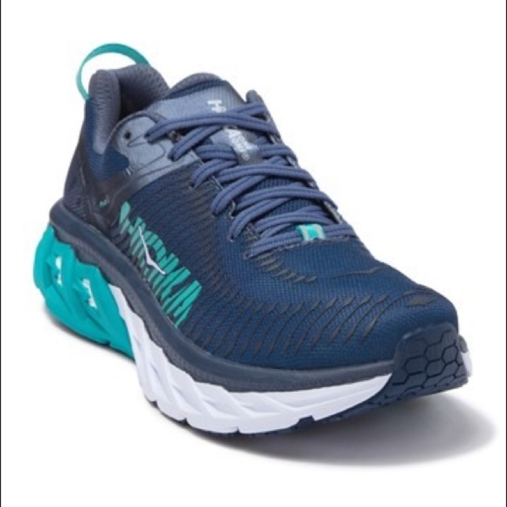 (Like new) HOKA ONE ONE Ahari 2 Sneaker